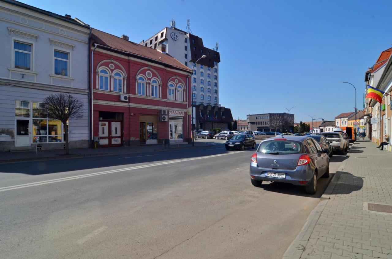 Apartament 8 Central Târgu-Mureş Екстериор снимка